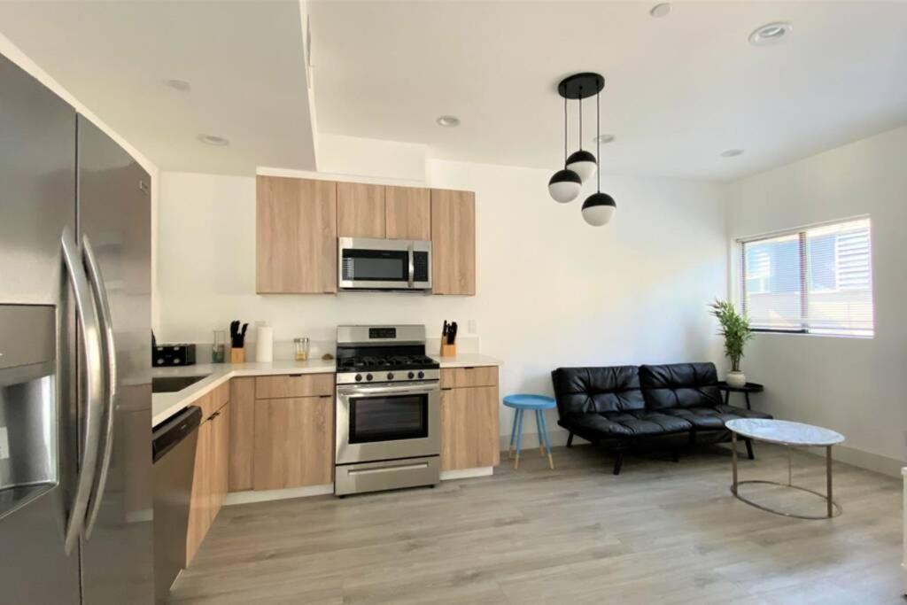 3Bd/3Ba Modern Hollywood Townhouse With Private Rooftop Villa Los Angeles Bagian luar foto