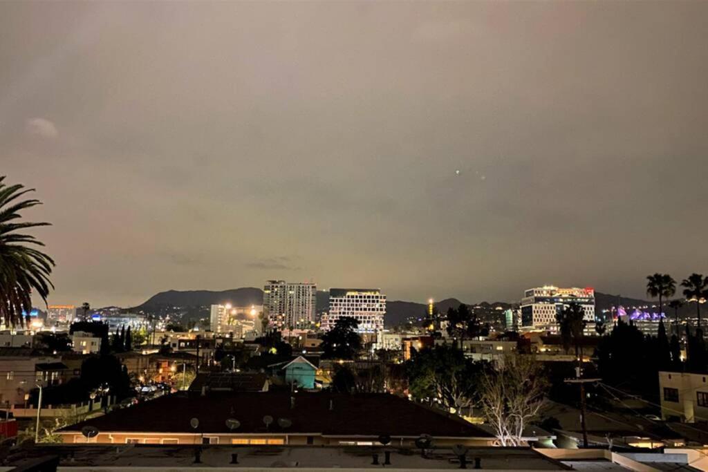 3Bd/3Ba Modern Hollywood Townhouse With Private Rooftop Villa Los Angeles Bagian luar foto